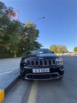 جیپ گراند شیرۆکی
